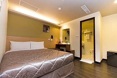 Budget Double Room - No Window