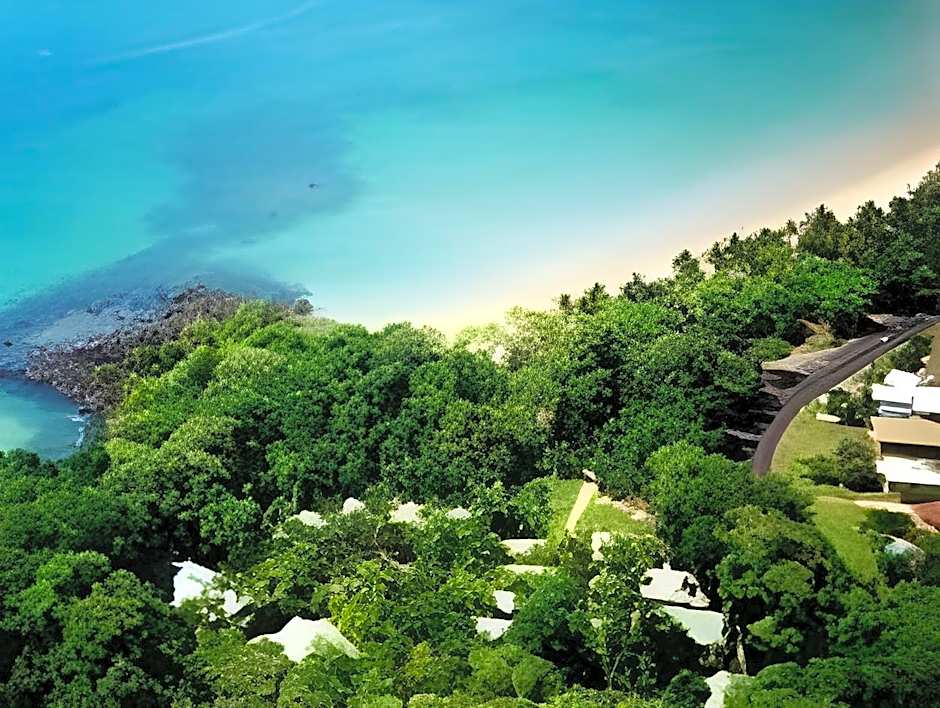 Eco Village Mission Beach Hotel