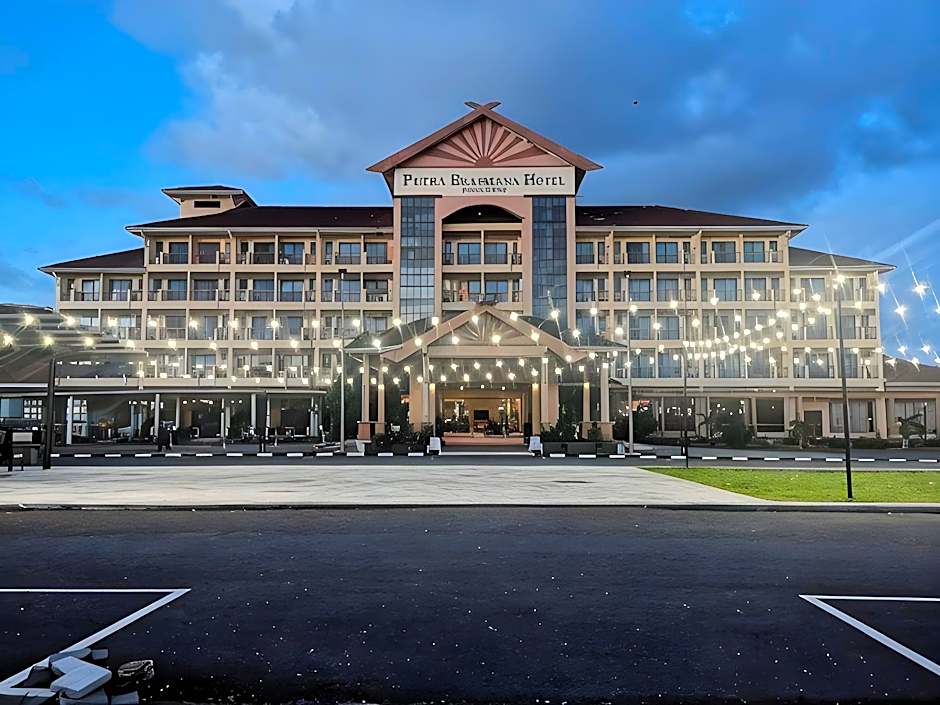 Putra Brasmana Hotel