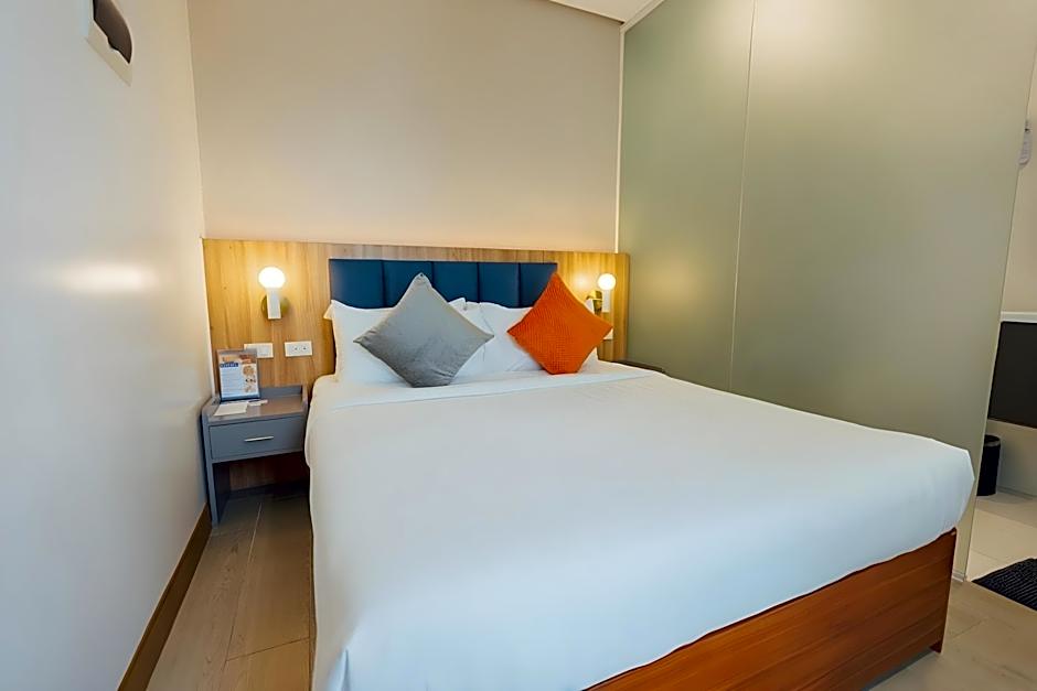 Coast Wise Hotel Dumaguete