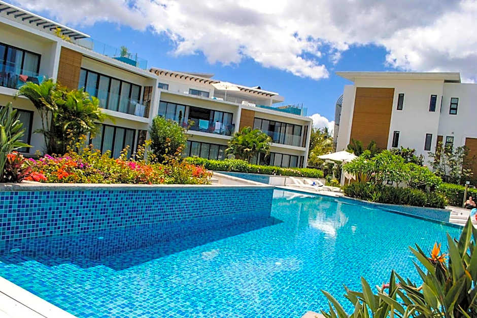 Cap Ouest Luxury Beachfront