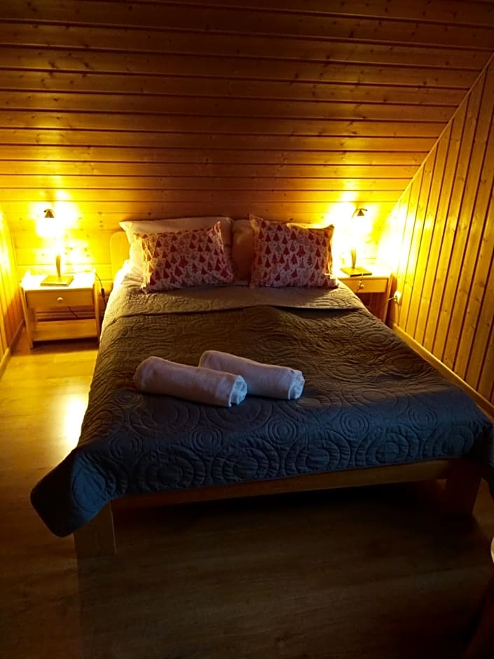 Całoroczne Domki "Stokrotka"