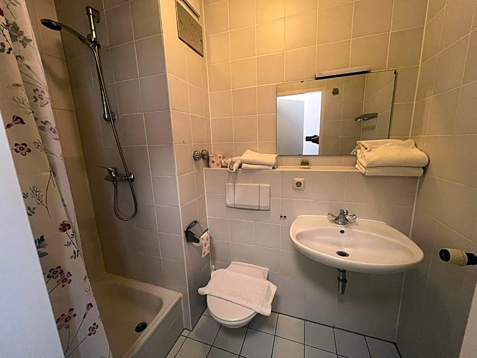 Upper-House Goldener Hirsch