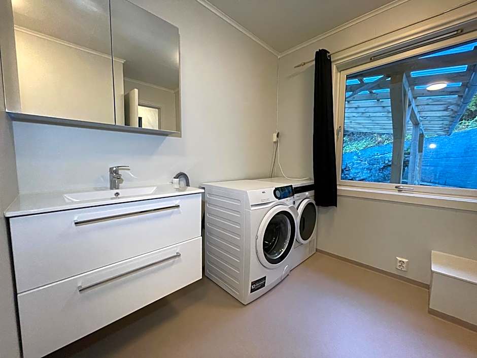 Leirvik i Sogn-Apartment