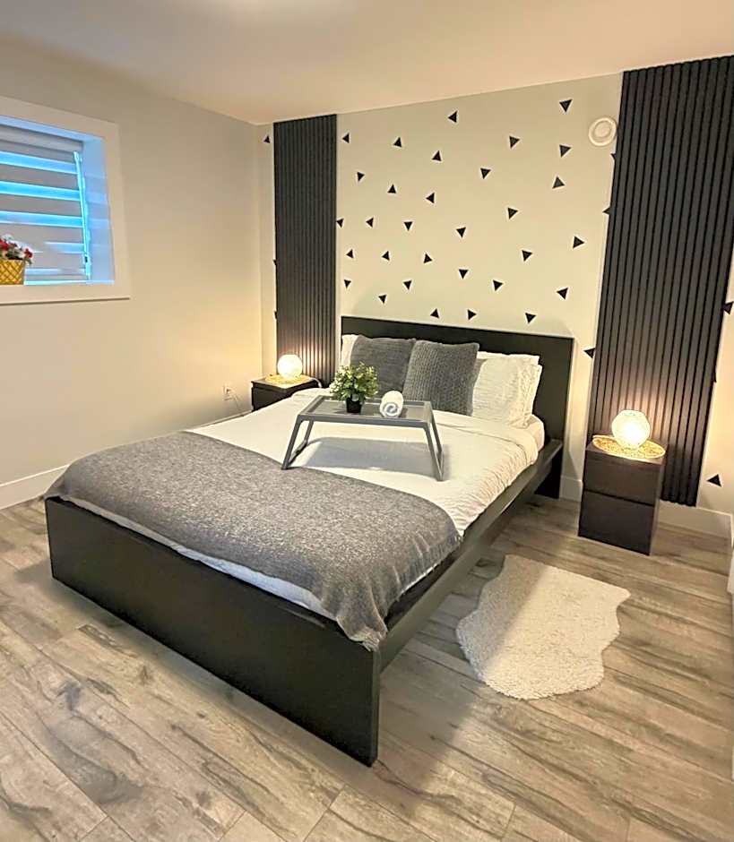 Lux Modern 2BR Radiant Suite+Free Parking