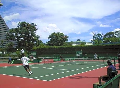 Costa Rica Tennis Club & Hotel