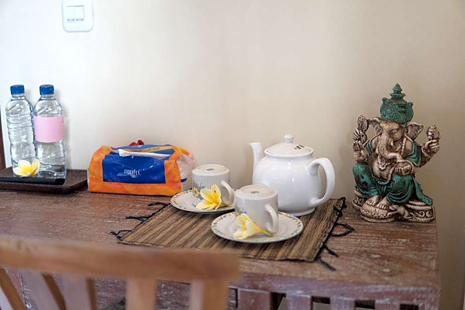 Lumbung Jaya Guest House by Uniquecations