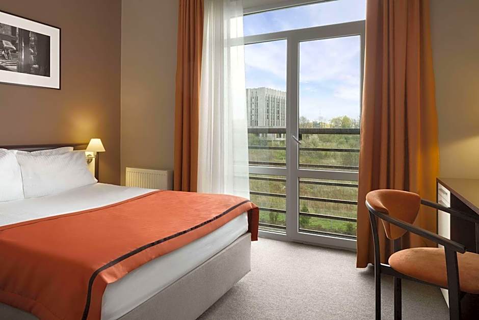Ramada Lviv