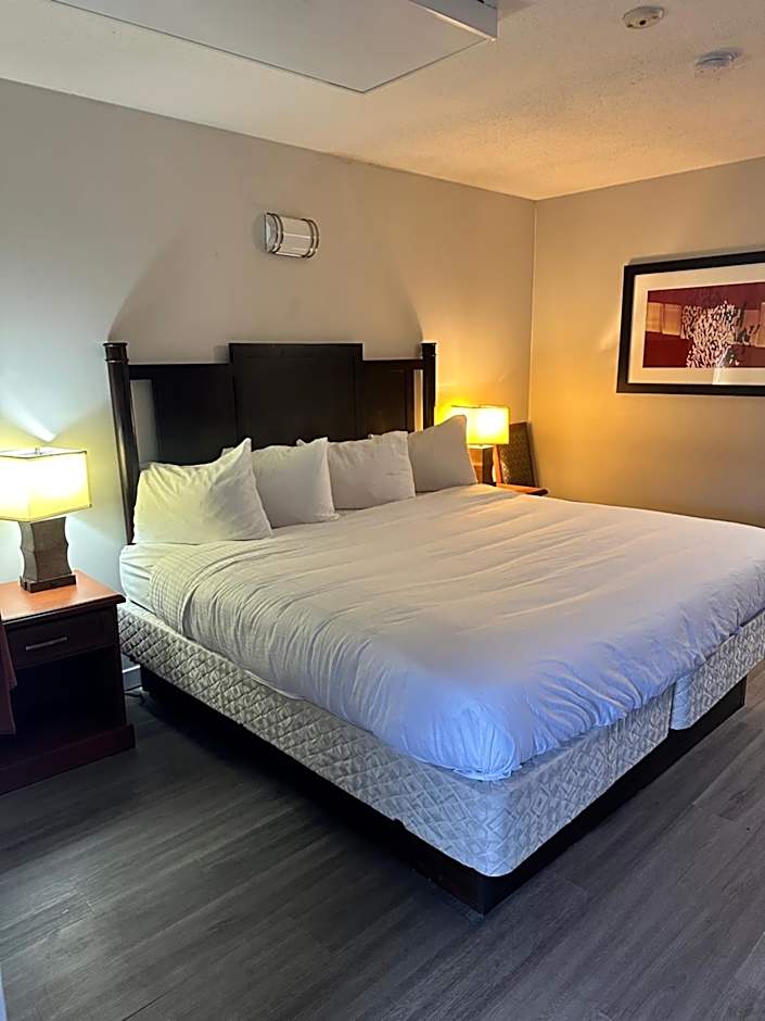 Travelodge by Wyndham Langley City