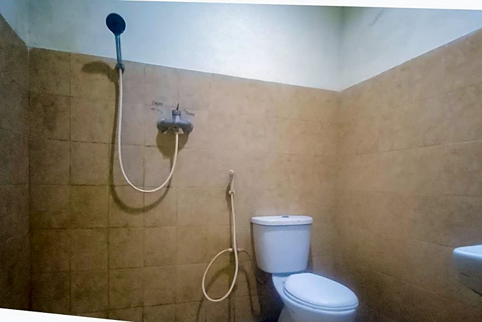 Hotel Malang near Alun Alun Malang RedPartner