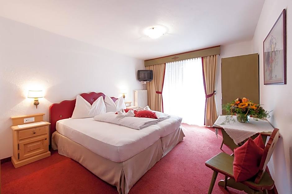 PALMENGARTEN Hotel Gstör