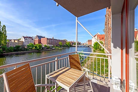 Deluxe Apartment with River View