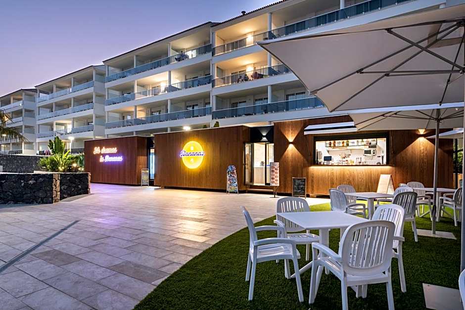 Marinell Collection Palm-Mar