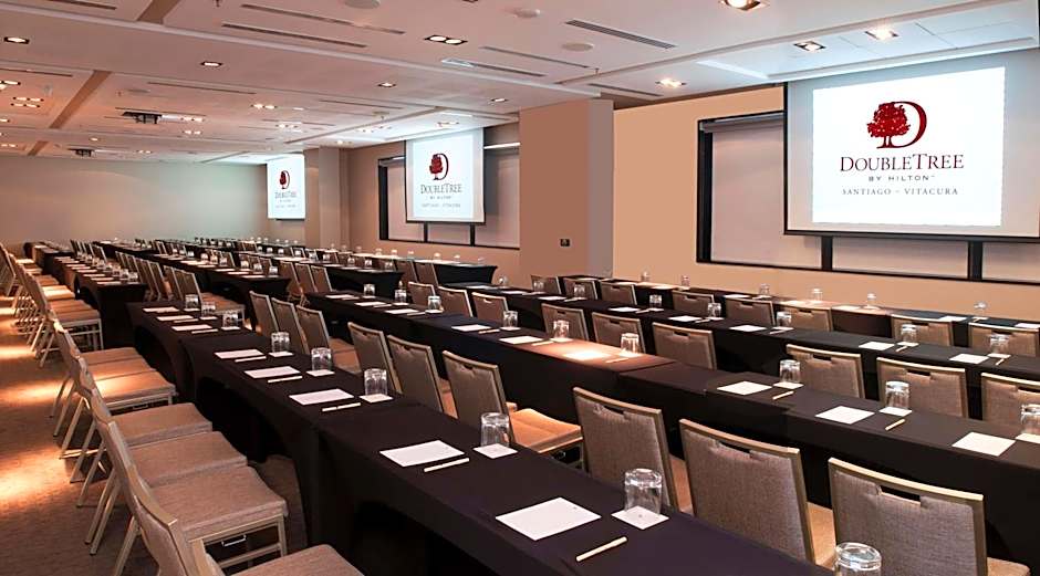 DoubleTree BY HILTON Santiago Vitacura