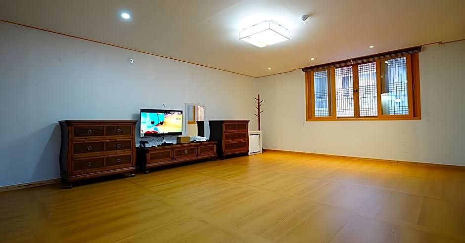 Jeonju Hwangsil Gwangwang Hotel