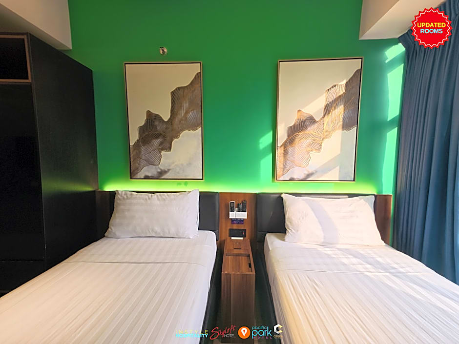 Photo 1 of 50 of Skyloft Hotel