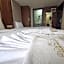 The Golden Pera's Hotel & Spa