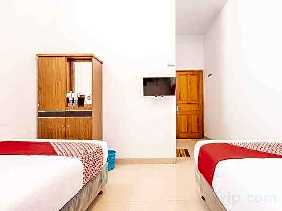OYO 863 Tenacity Guest House Syariah