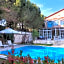 Alacati Zeytin Konak Hotel