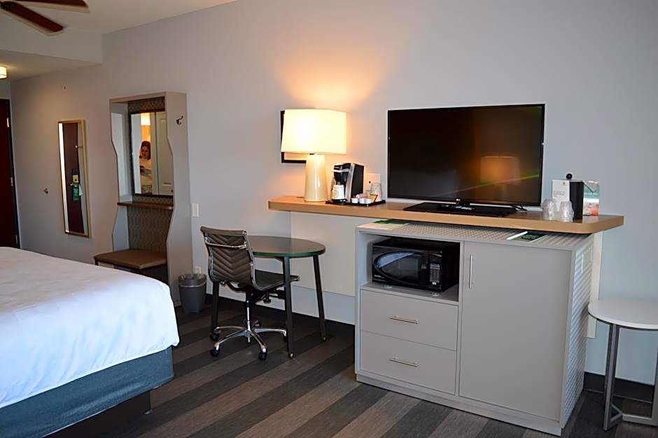 Holiday Inn Odessa By IHG