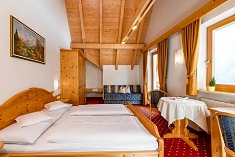 B&B Hotel Alpenrose Rooms & Apartments