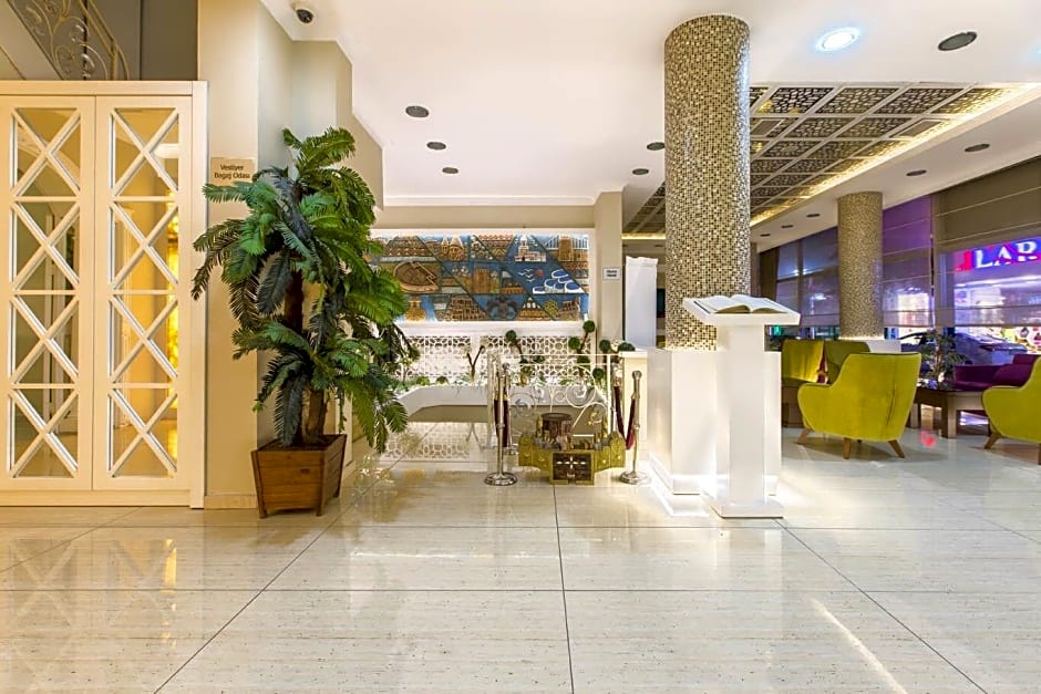Grand Saatcioglu Hotel