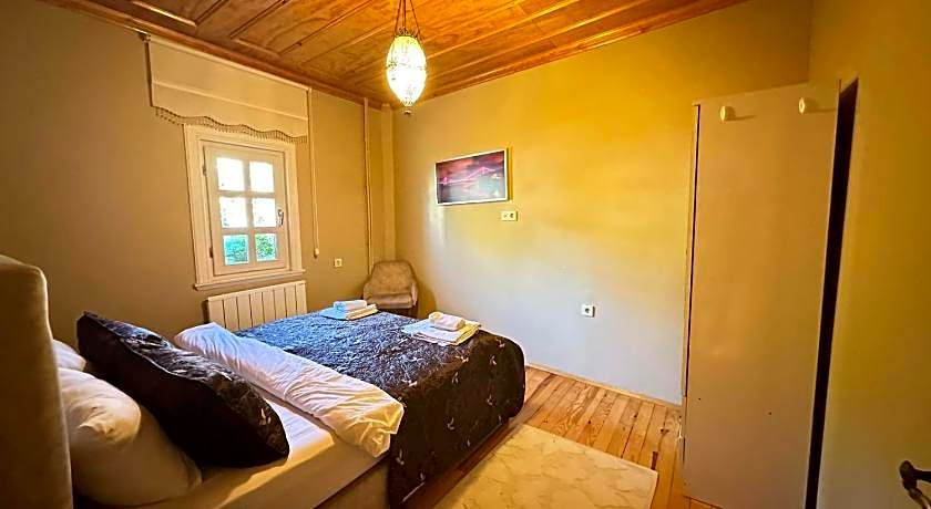 Hotel Buhara Family Inn