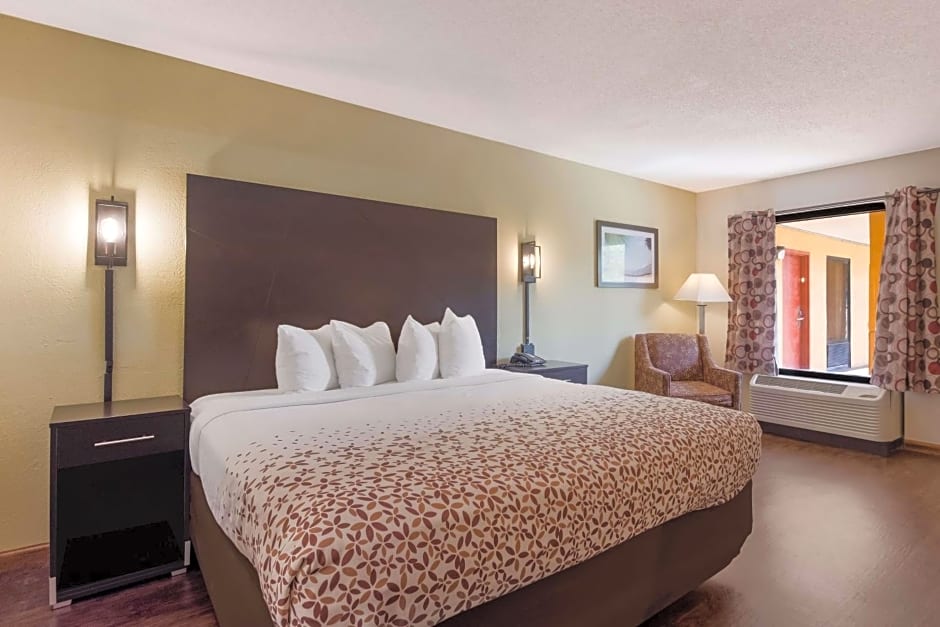 SureStay Hotel by Best Western St Pete Clearwater Airport