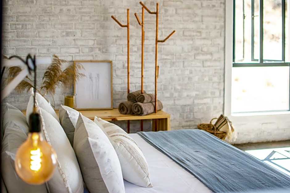 Eco Karoo Mountain Lodge