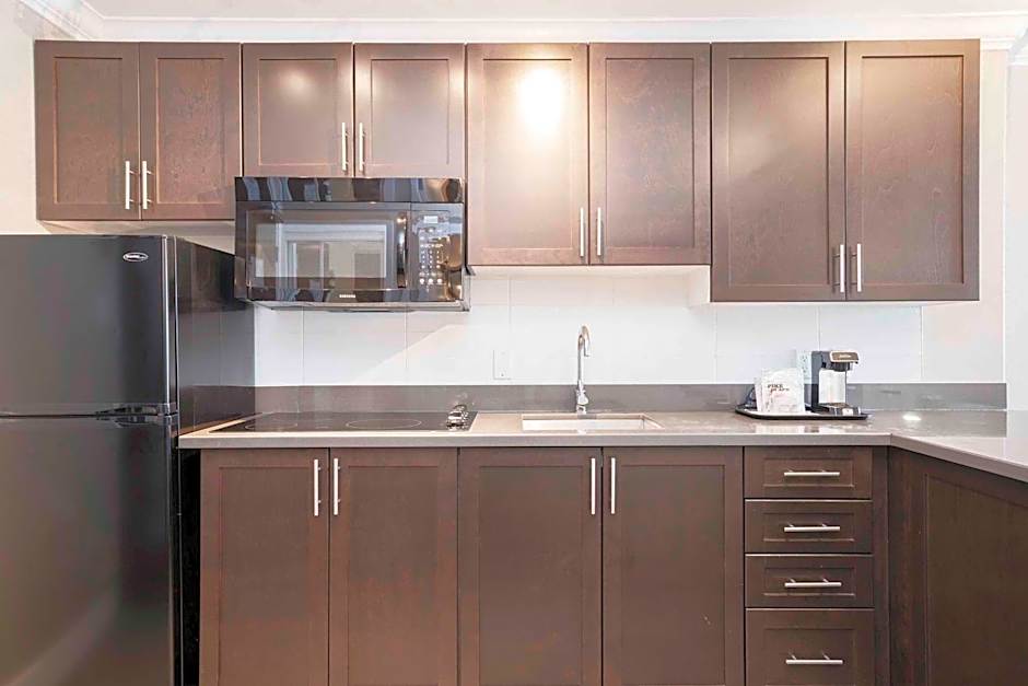 Sandman Signature Hotel & Suites Prince George