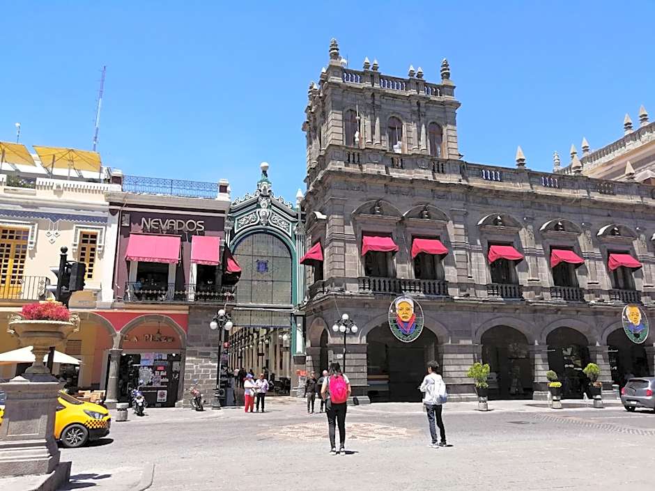 Hotel La Alhondiga