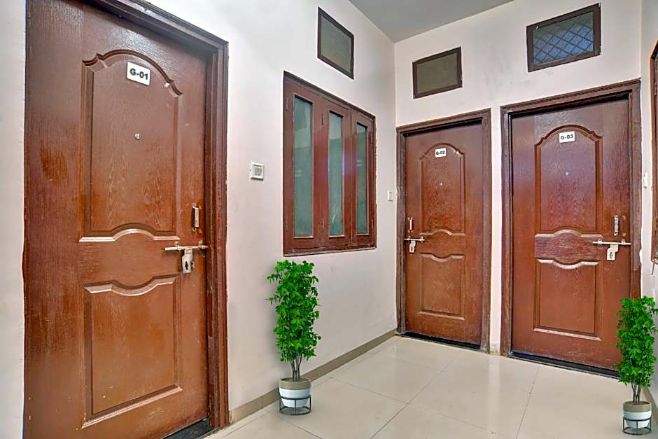 Silver Peace by OYO Rooms – Indore, OH