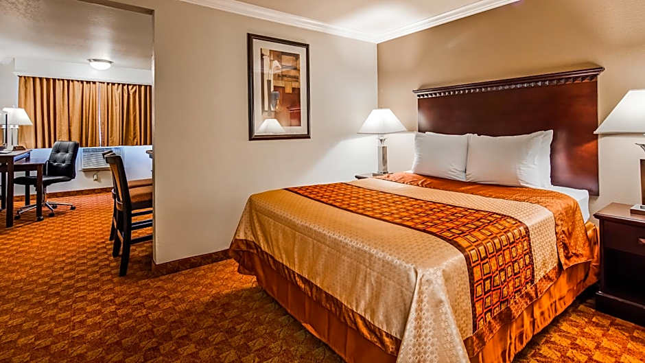 Lompoc Valley Inn and Suites