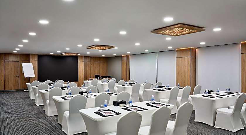 Arabella Beach Hotel Kuwait, Vignette Collection By IHG