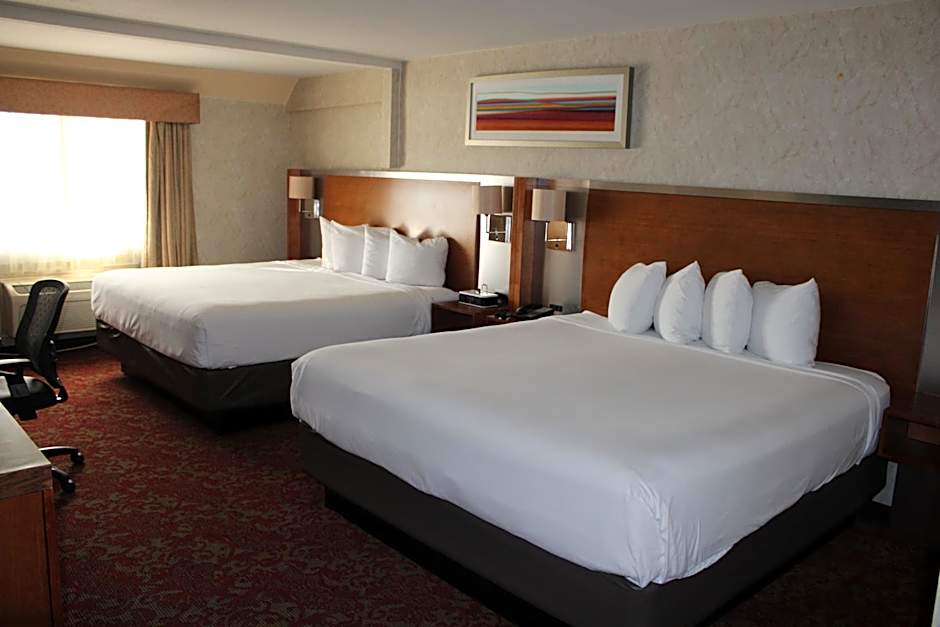 Clarion Hotel Bakersfield North
