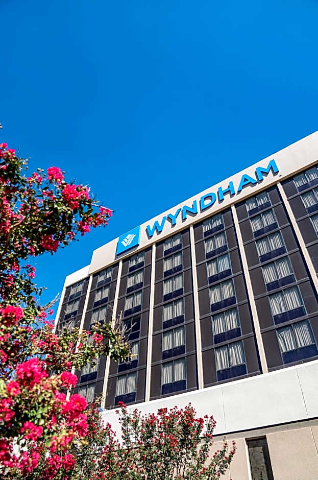 Wyndham Fort Smith City Center