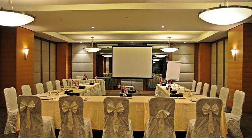 Executives Hotel Olaya