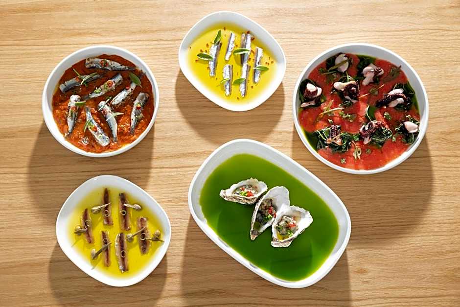 Pearl SeaBreeze Suites