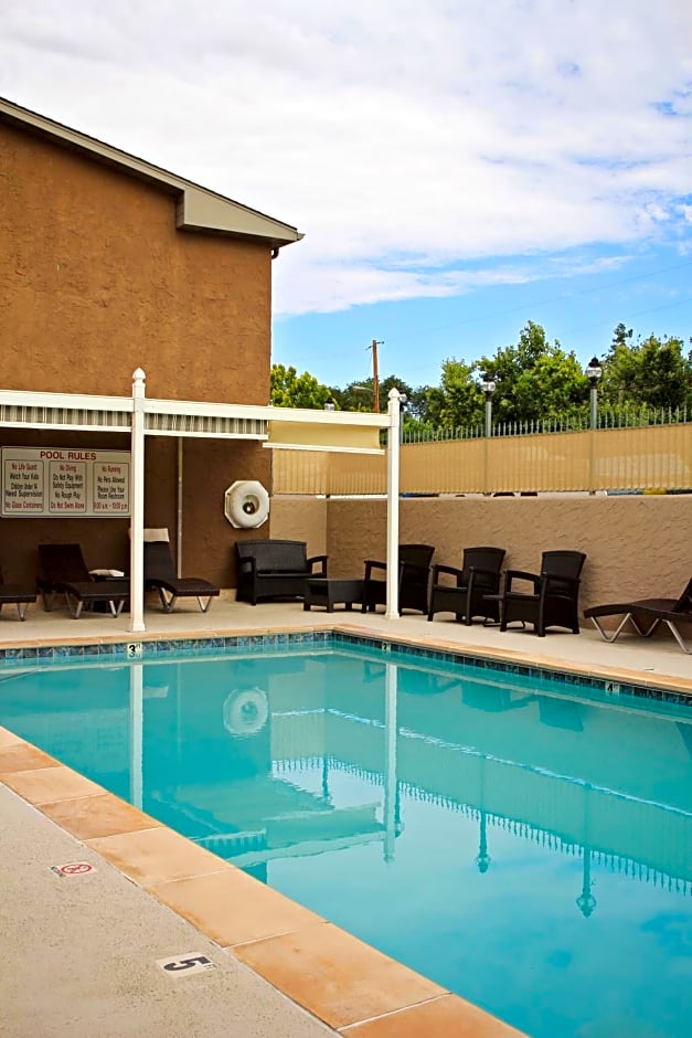 Bowen Motel