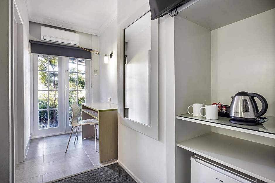 Nightcap at Skyways Hotel