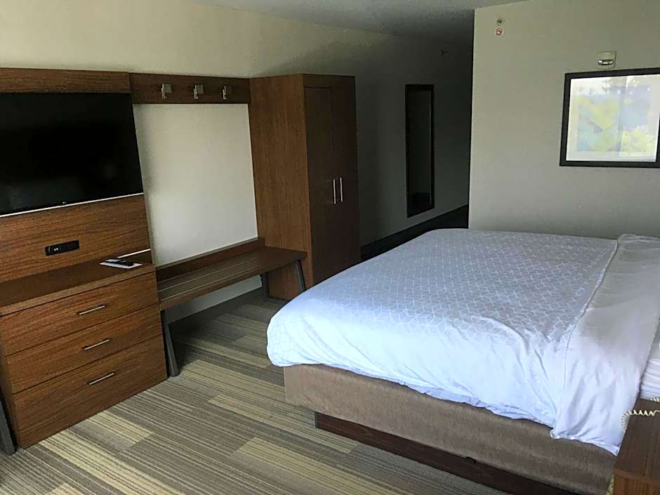 Holiday Inn Express Hotel & Suites Bethlehem Airport/Allentown area By IHG