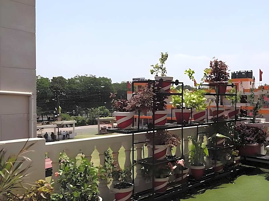 Hotel Mangal Regency