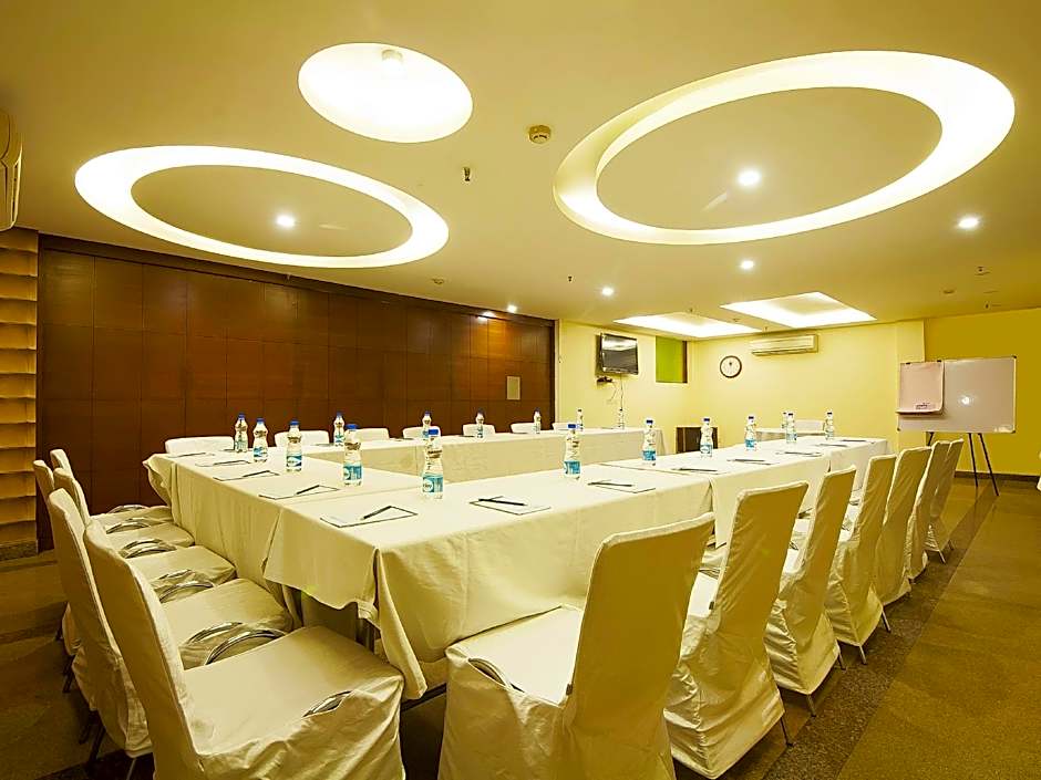 Alpina Hotels & Suites