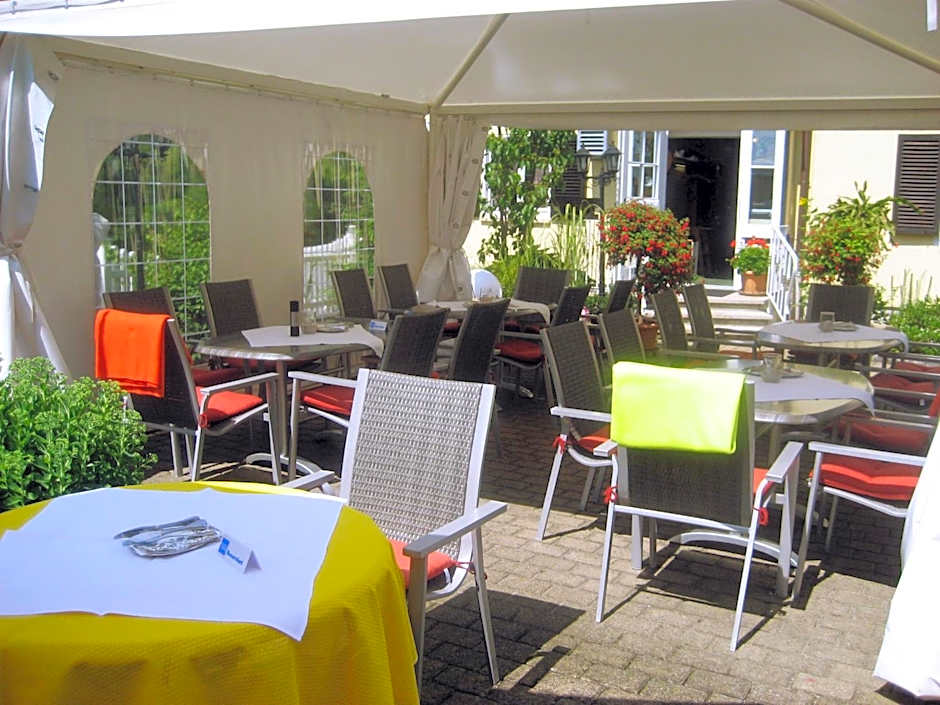 Hotel & Restaurant In der Breite