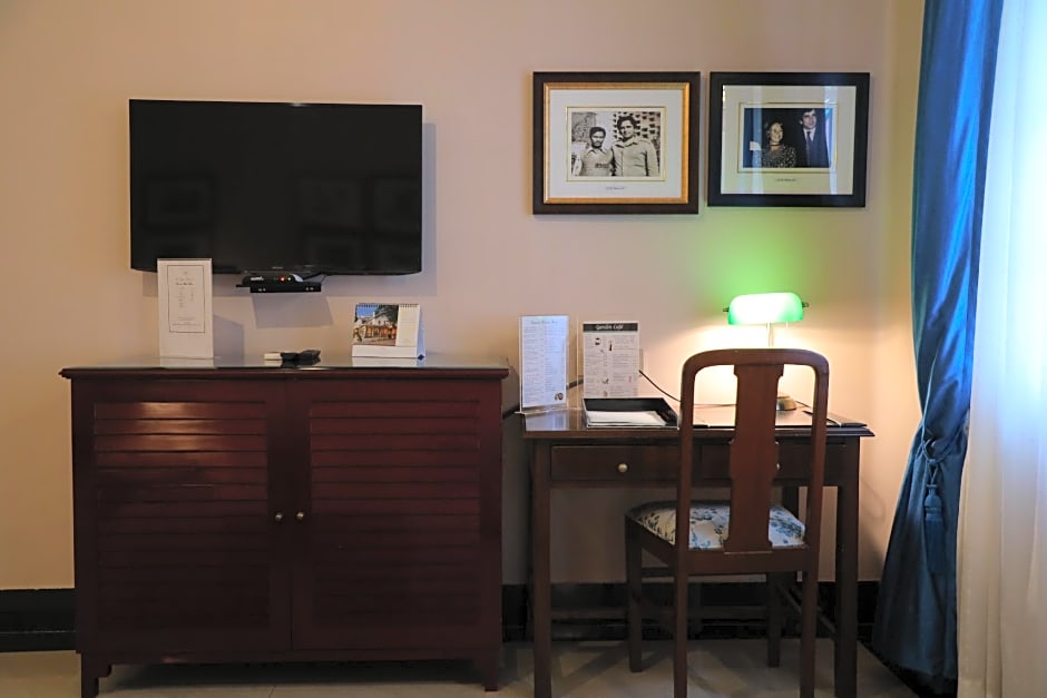 The Elgin Fairlawn Kolkata