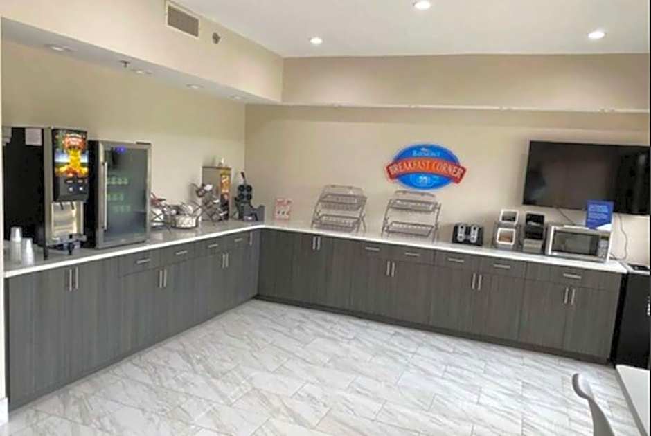 Baymont by Wyndham Topeka