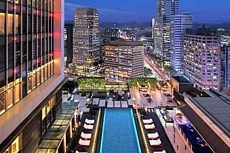 Marvelous Room, 1 Bedroom Suite, 1 King, City view