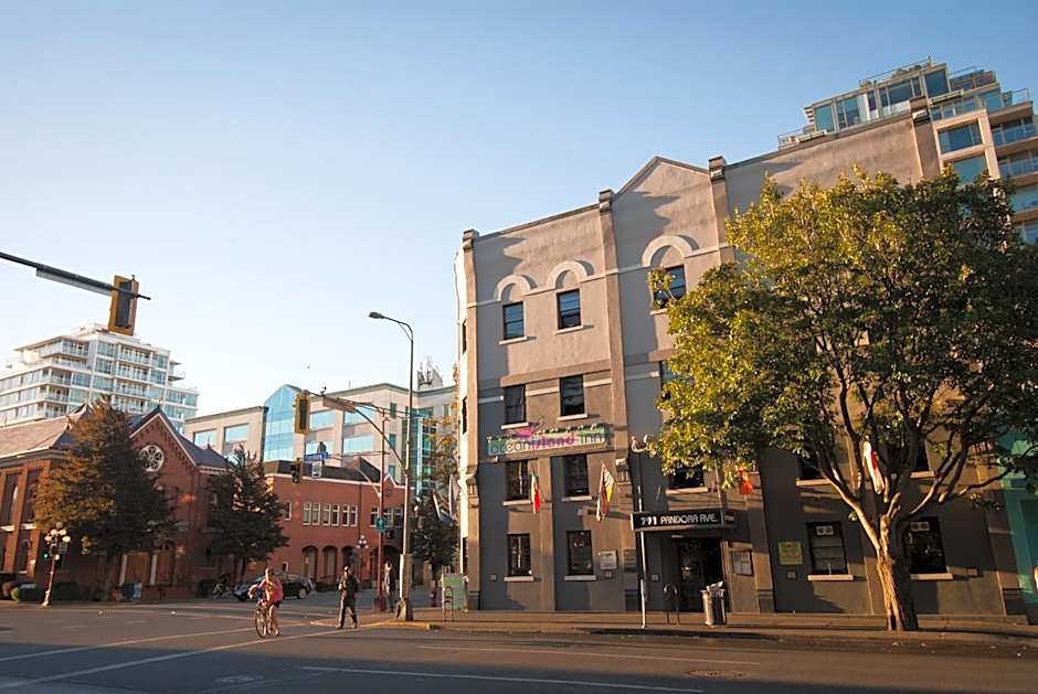 Ocean Island Inn | Backpackers | Suites