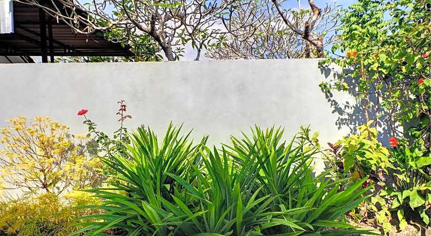 OYO Life 92838 Kost Ibu Surya