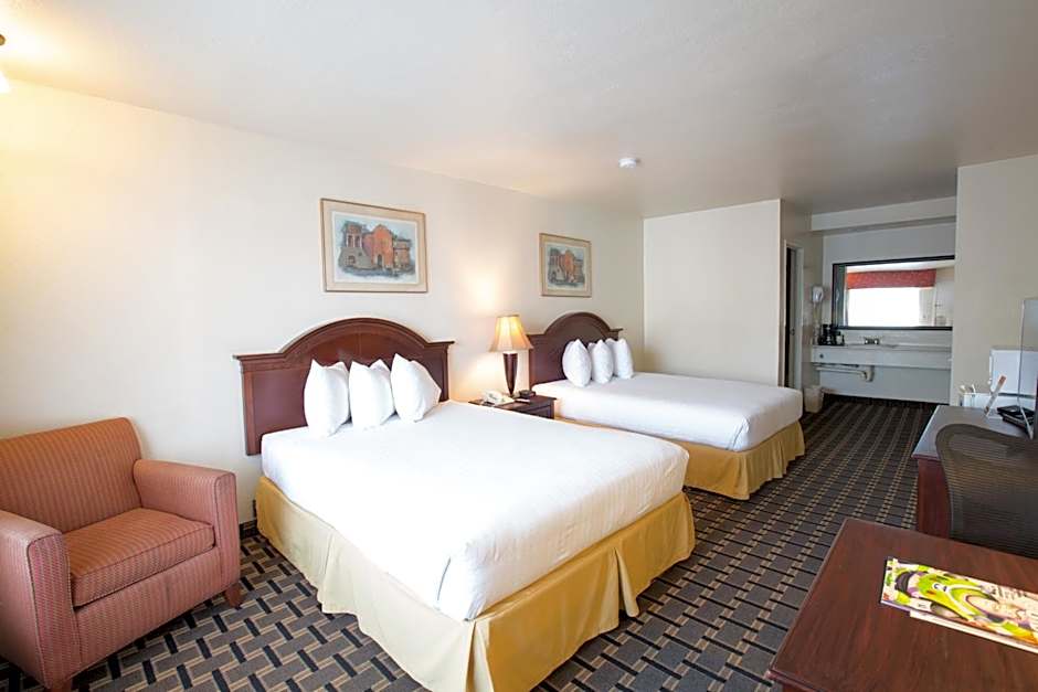 Queens Inn Anaheim
